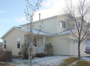 1261 Fall River Cir, Longmont, CO 80504