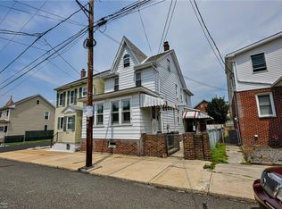 430 W Ludlow St, Summit Hill, PA 18250