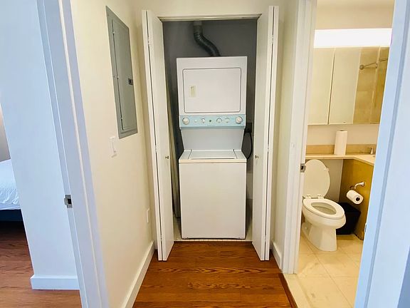 5th image of 40-22 College Point Blvd Unit 10G