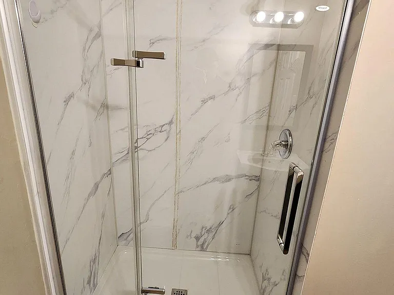 49 Lawrence Cres #BASEMENT — Photo 7