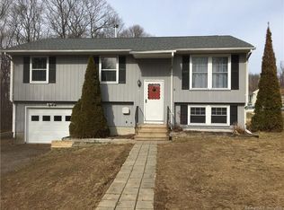 86 Celantano Dr, Naugatuck, CT 06770