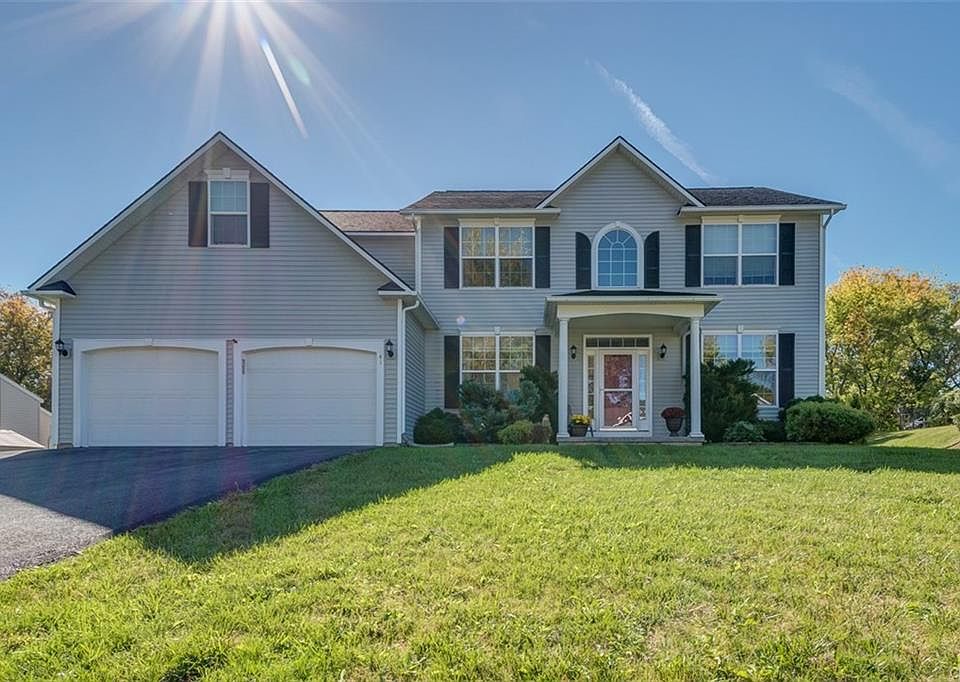 1st image of 41 Ronway Dr