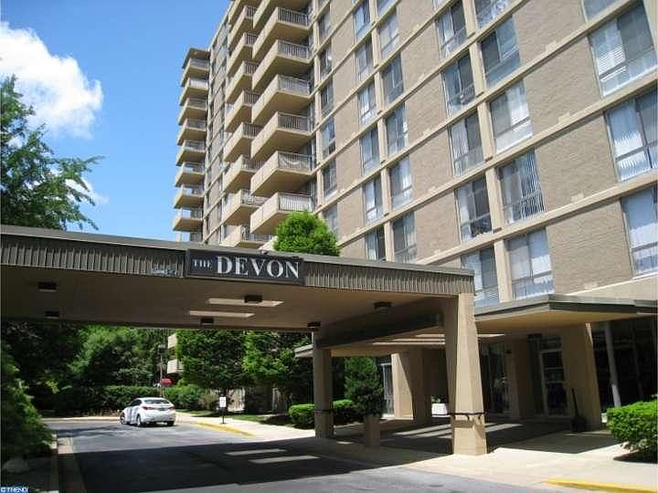 2nd image of 2401 Pennsylvania Ave APT 1516