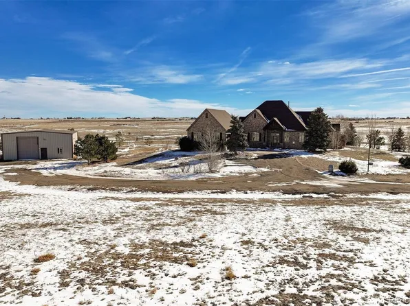 556 S Manila Road, Bennett, CO 80102
