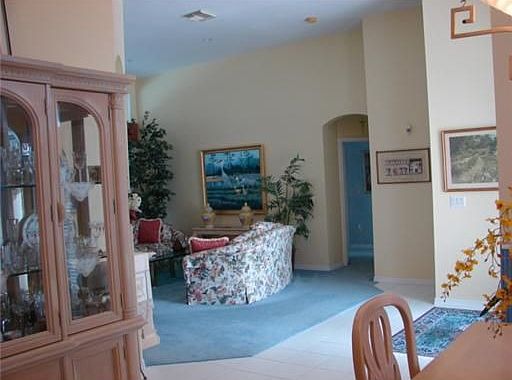 5th image of 8054 SE Woodlake Ln