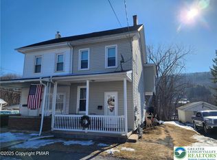 232 South St, Jim Thorpe, PA 18229