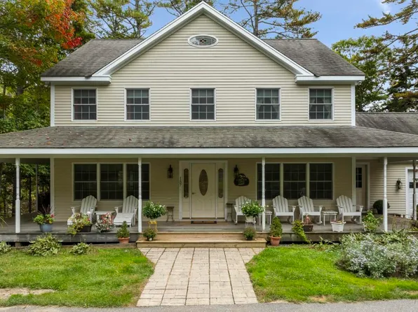 157 Lobster Cove Road, Boothbay Harbor, ME 04538