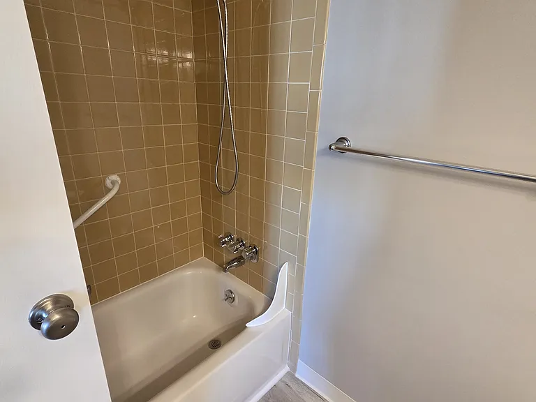 7801 W 35th Ave #102 — Photo 6