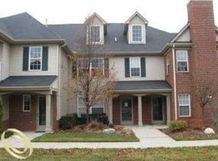 4065 Hampton Ridge Blvd, Howell, MI 48843