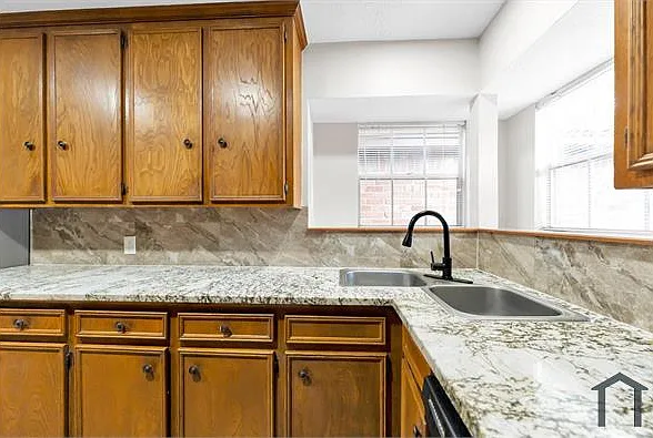 8102 Autumn Willow Dr — Photo 34