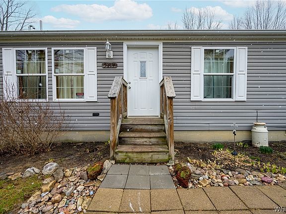 3rd image of 9414 Gowanda State Rd