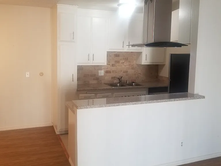 Palmera Apartments — Photo 13