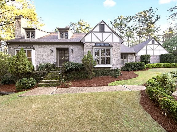 4th image of 1544 Glencoe Dr