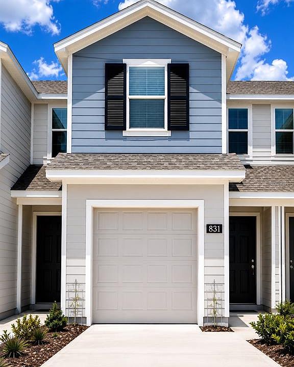 1st image of 831 Lynx St