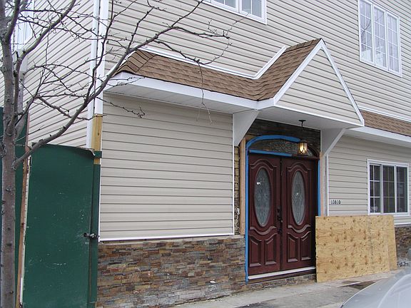 3rd image of 138-10 Brookville Blvd Queens