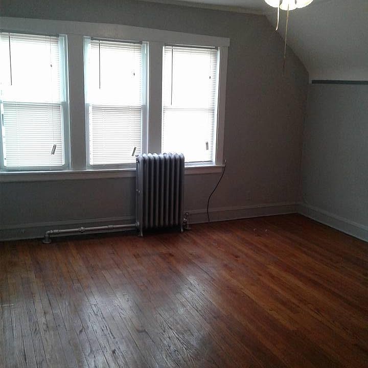 1st image of 624 1/2 N Parkside Ave #2
