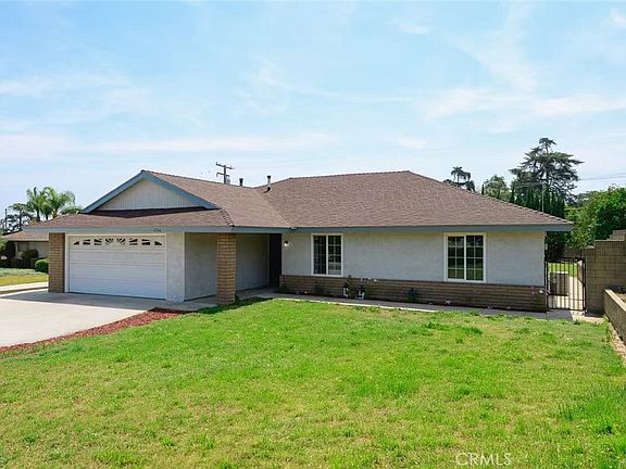 2nd image of 1356 Old Canyon Dr