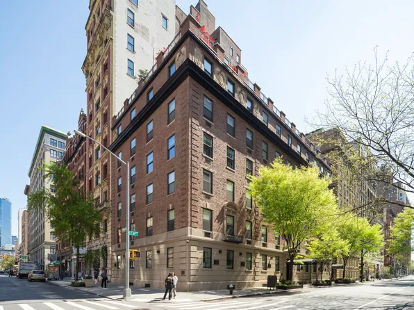 23 East 10th Street 704 image 10 of 11