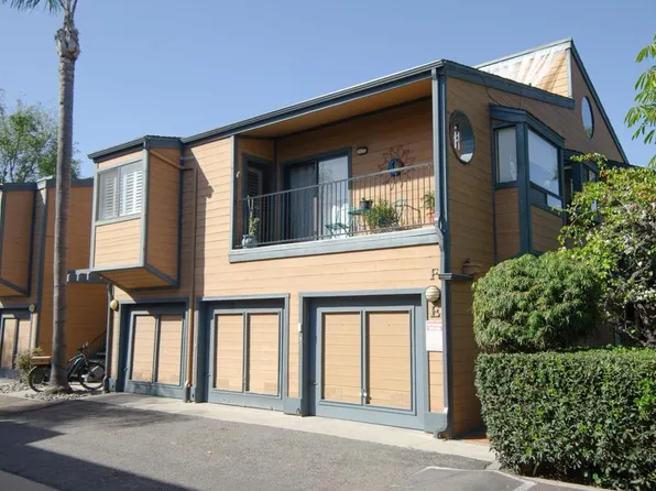 812 Kalpati Cir APT E, Carlsbad, CA 92008