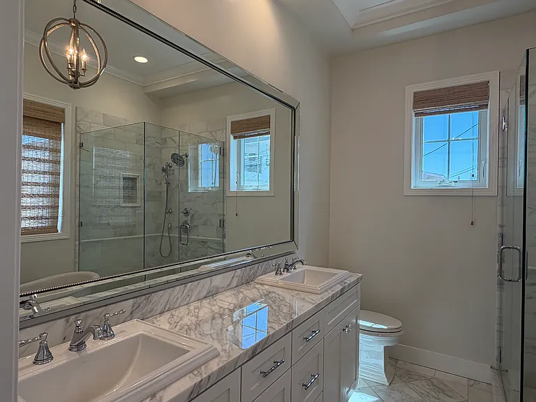 613 Iris Ave #1/2 — Photo 28