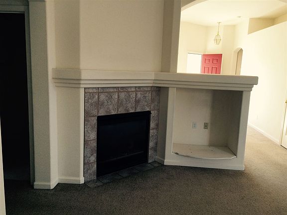 3rd image of 7826 Alcandre Ct