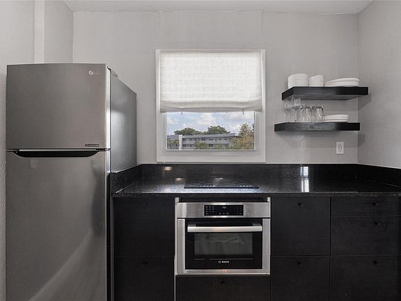 5th image of 103 Royal Park Drive #E3