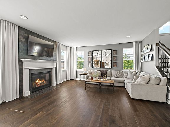 2nd image of 149 Cranbrook Ln