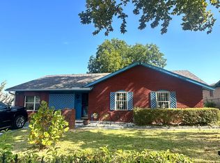 4129 Clark College Dr, Dallas, TX 75241