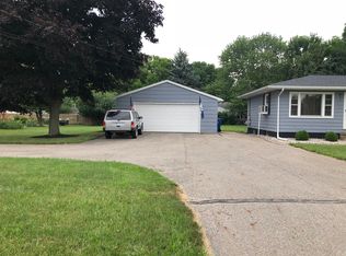 71 N Michigan Ave, Coldwater, MI 49036
