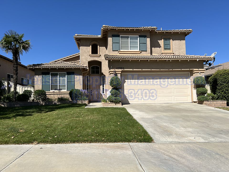 1st image of 45985 Via La Colorada