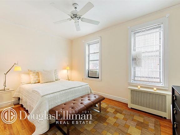 2nd image of 305 E 88th St APT 6A