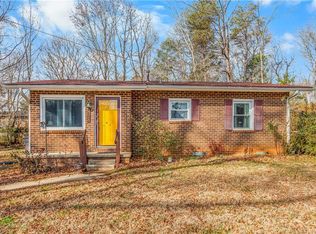 2310 Blecker Dr, Winston Salem, NC 27107
