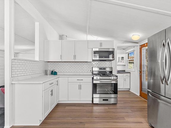 5th image of N96W16012 County Line ROAD