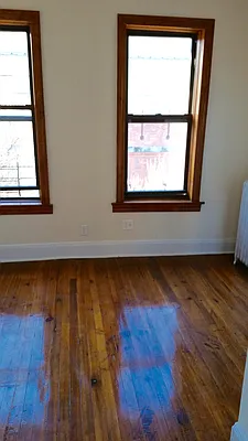 Rented by RES New York | media 4