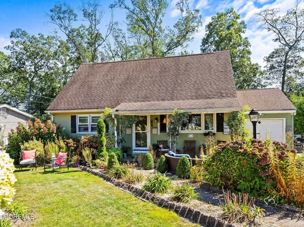 891 Raleigh Drive, Toms River, NJ 08753