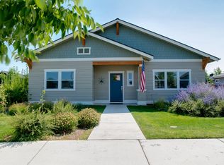1708 NW Kingwood Ave, Redmond, OR