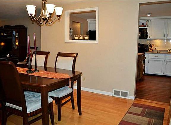 5th image of 88 Millbrook Dr
