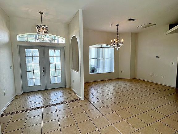 5th image of 1228 NW 38th Ave