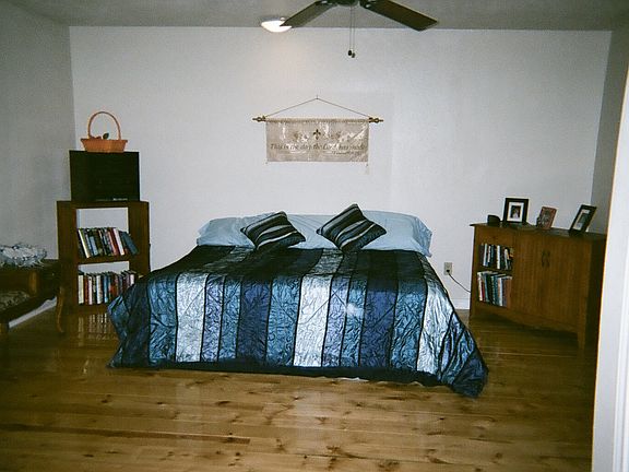4th image of 4407 Greystone Dr