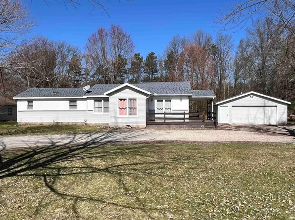 2540 E 150th Rd S, Knox, IN 46534