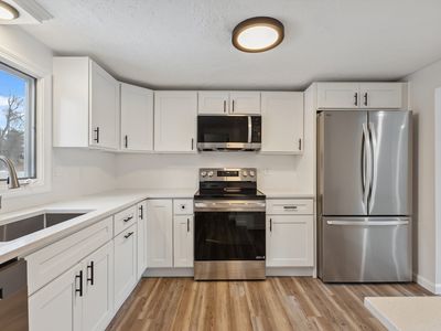 62 Liberty St, Plymouth, MA, 02360