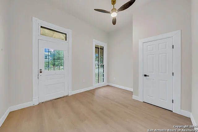 530 E Carson St — Photo 7
