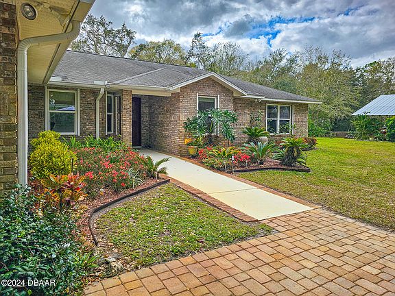 5th image of 1995 Spruce Creek Cir N