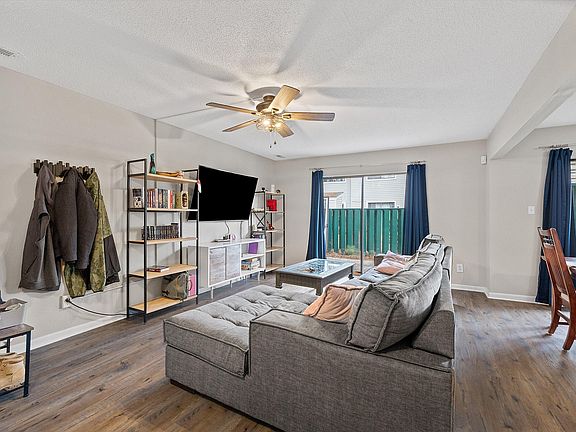 4th image of 4719 Walden Pond Dr APT B