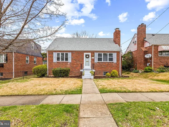 4326 H St SE, Washington, DC 20019