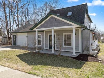 512 E Main St, West Branch, IA, 52358