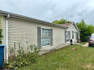 2246 Poplar Ln, Sauk Village, IL 60411