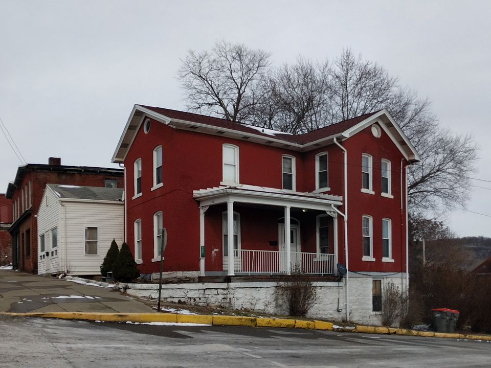 1st image of 800 7th Ave