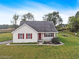 11701 Glen Mary Dr, Byron, MI 48418