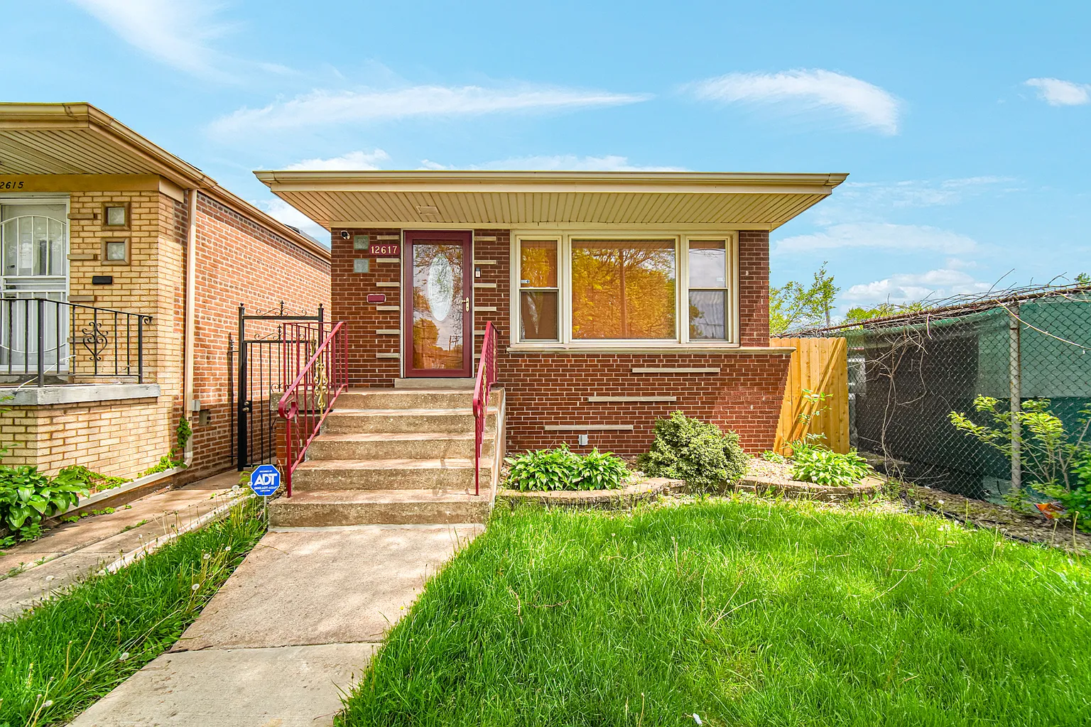 12617 S Michigan Ave photo 1